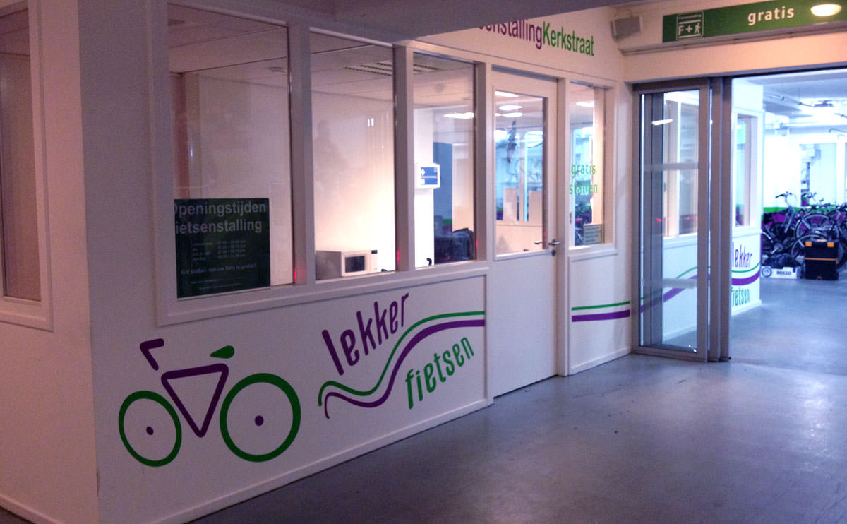 Signz-Belettering-Fietsenstalling-Kerkstraat-003